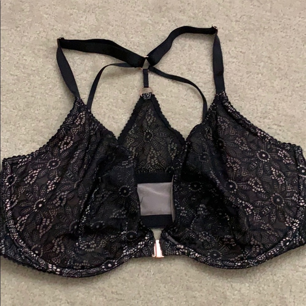 Black LacE racer back Victoria’s Secret Bra